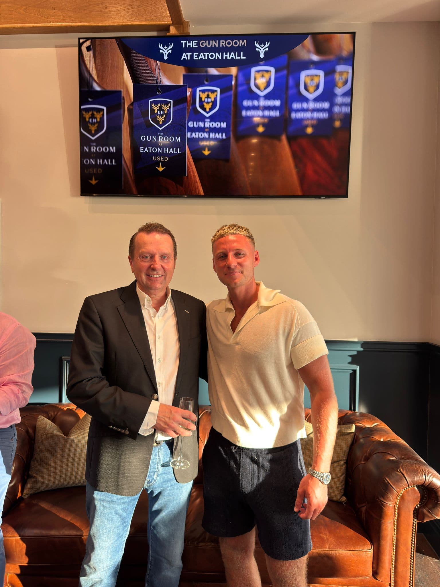 Happy customer moment