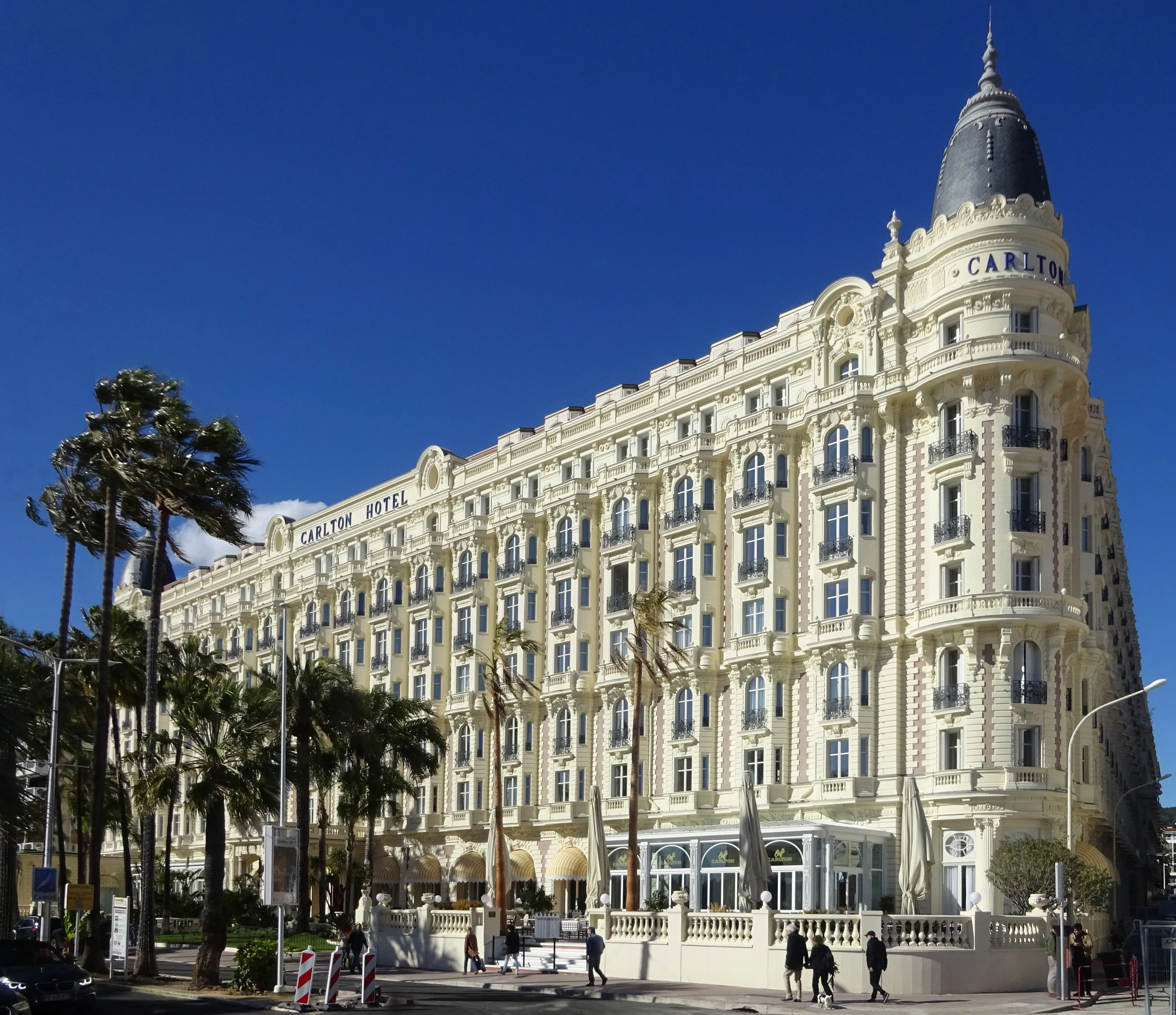 Luxury Hotels & Private Villas image 4
