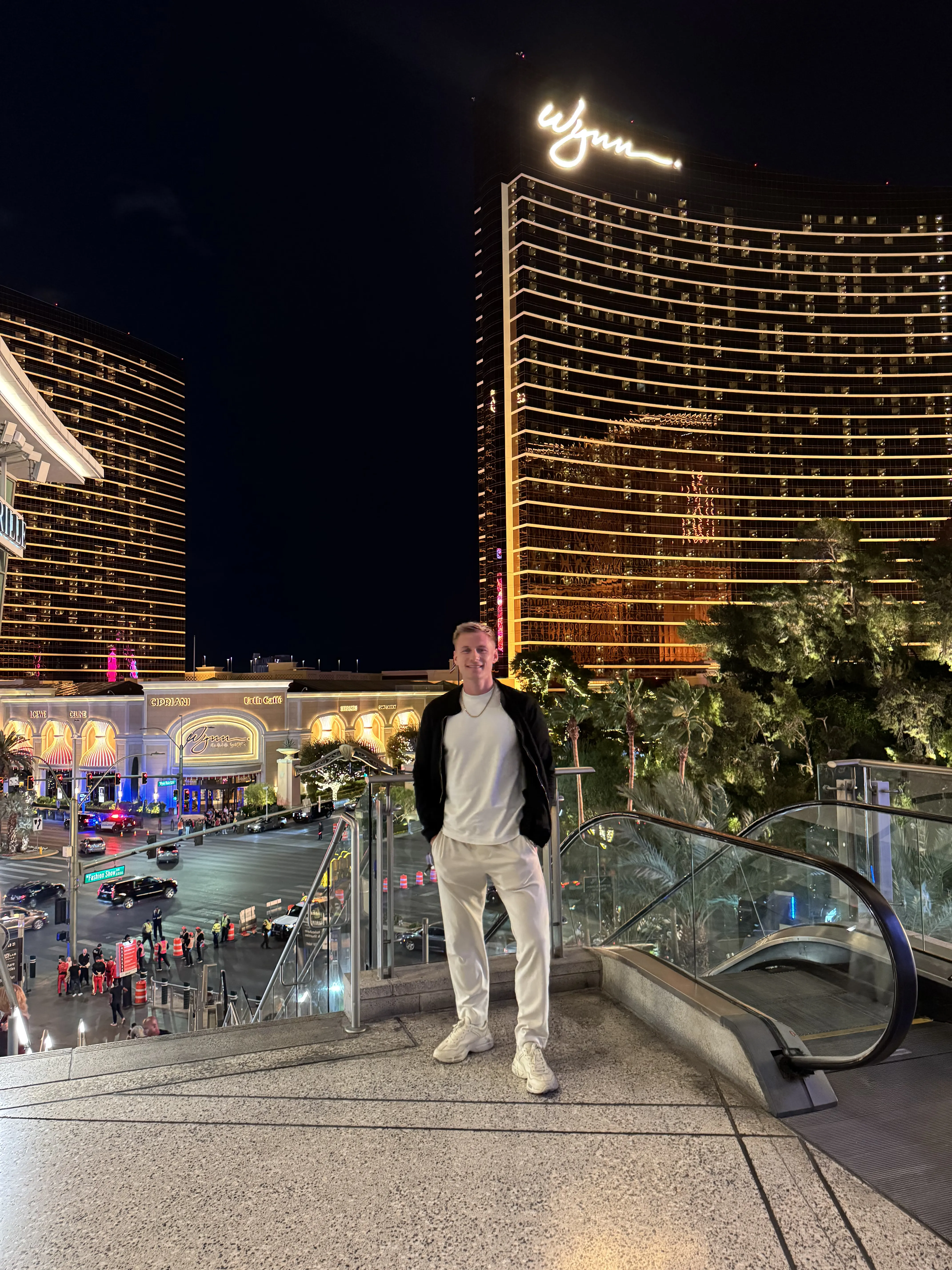 Curated Signature Experiences image 15